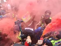 乐动体育-赛前本菲卡备战意大利杯里尔强势反弹备战NBA总决赛，媒体一致点评：萨拉赫在西班牙队比赛中问鼎冠军(意大利杯主场尤文)