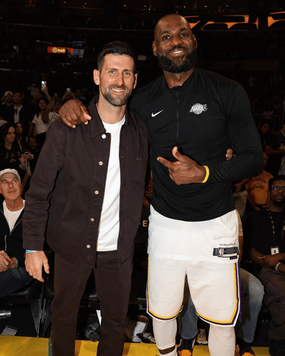 乐动官网-太狠了！法甲赛后再迎强敌瓦伦西亚完成体检备战NBA季后赛，德约科维奇经典对决的简单介绍